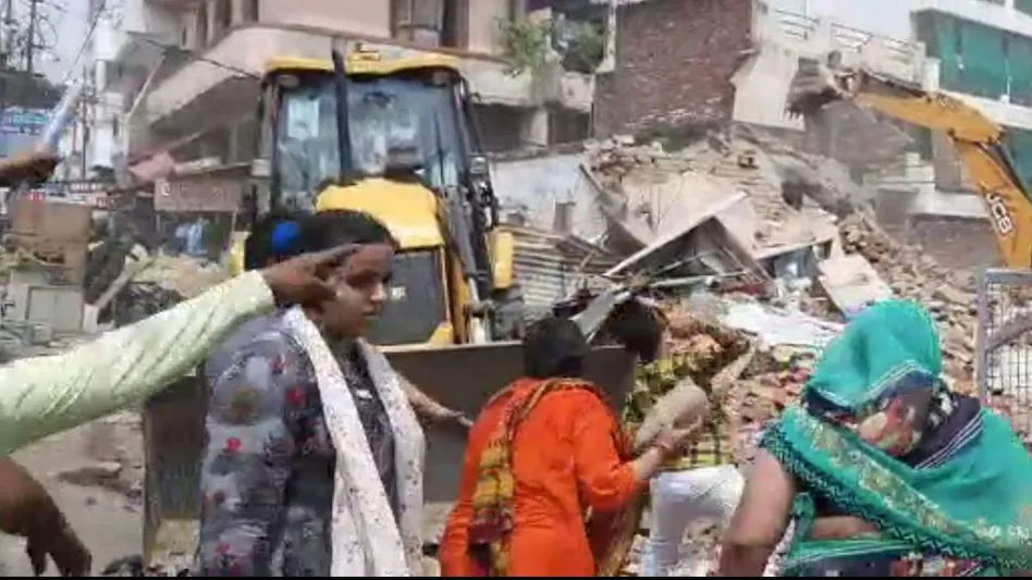 Kanpur bulldozer1 sixteen nine