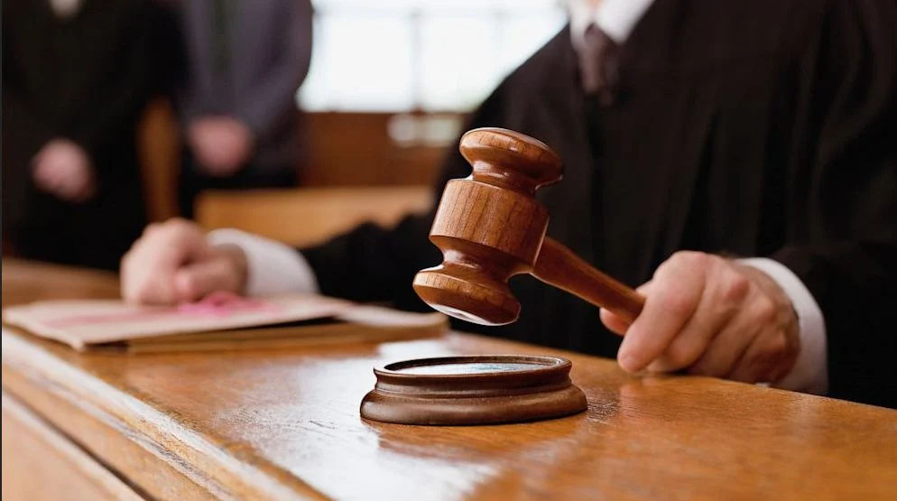 High court court chandigarh court court hammer 1457176685