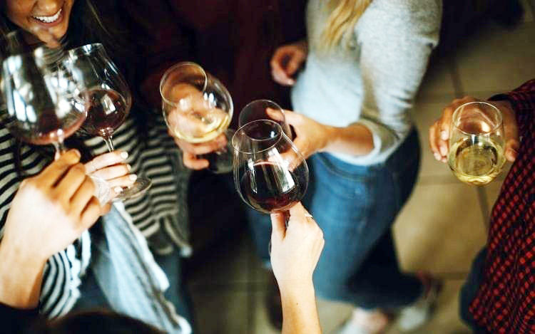 Wine cropped 1568208987