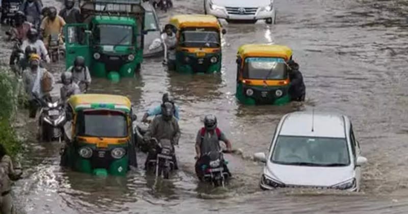 Gurugram : शुरुआती बारिश से हुआ देश के मिलेनियम शहर का इतना बुरा हाल...