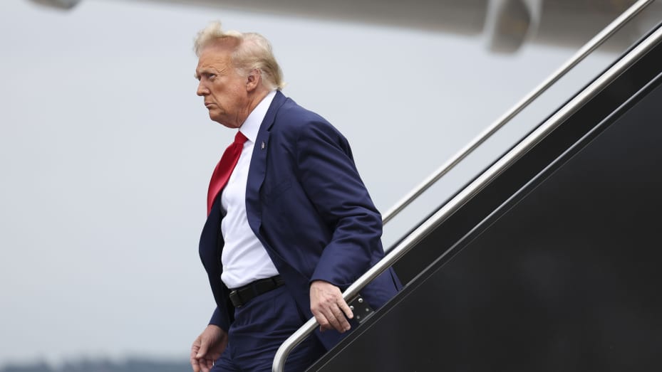 107281981 1691151054733 gettyimages 1575084326 TRUMPINDICTMENTDC