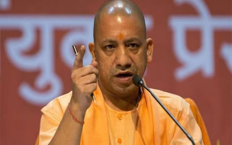 यूपी के सीएम योगी की दो टूक, शरिया कानून से नहीं चलेगा देश