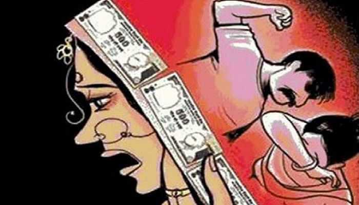 महिला कांस्टेबल को दहेज के लिए किया प्रताड़ित, मांगा लाखों का कैश व गाड़ी