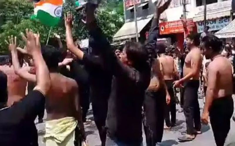 मुहर्रम जुलूस में लगे 'फिलिस्तीन जिंदाबाद' के नारे, 14 गिरफ्तार