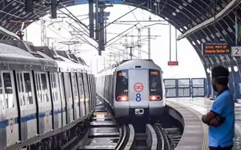 Delhi Metro Parcel Service