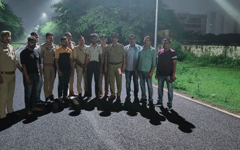 Noida Police 1 1