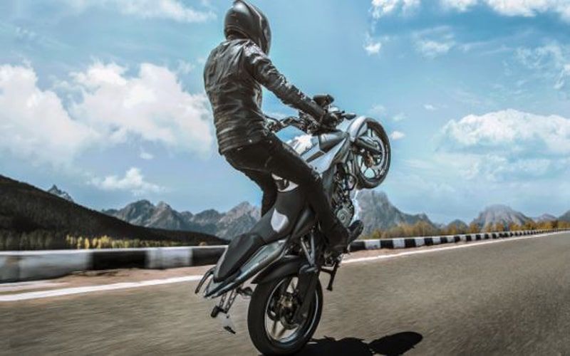 Bike staunt min