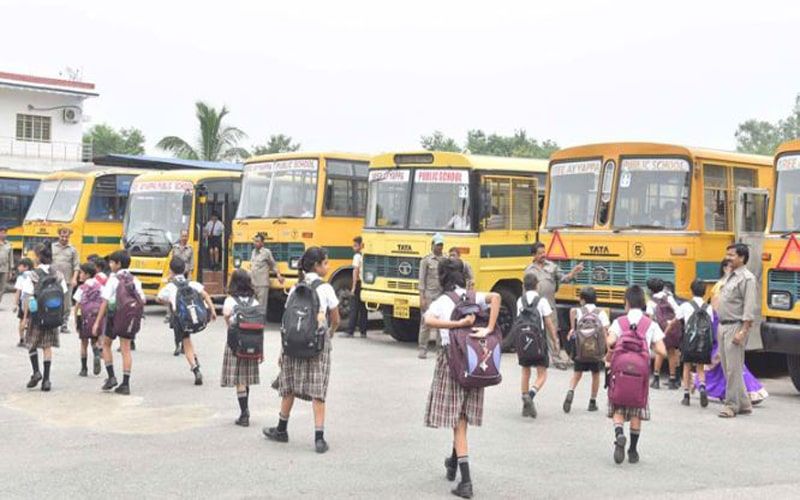 Ghaziabad school bus cancelled min