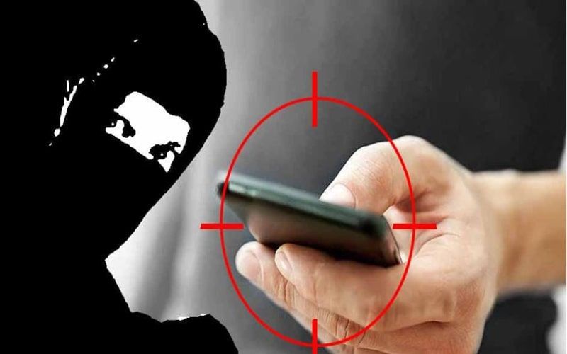 नोएडा में नहीं थम रहा चोरी का सिलसिला, बदमाशों ने अलग-अलग जगहें साफ किया हाथ