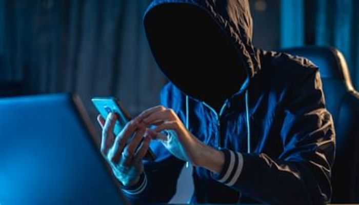 Cyber Criminal