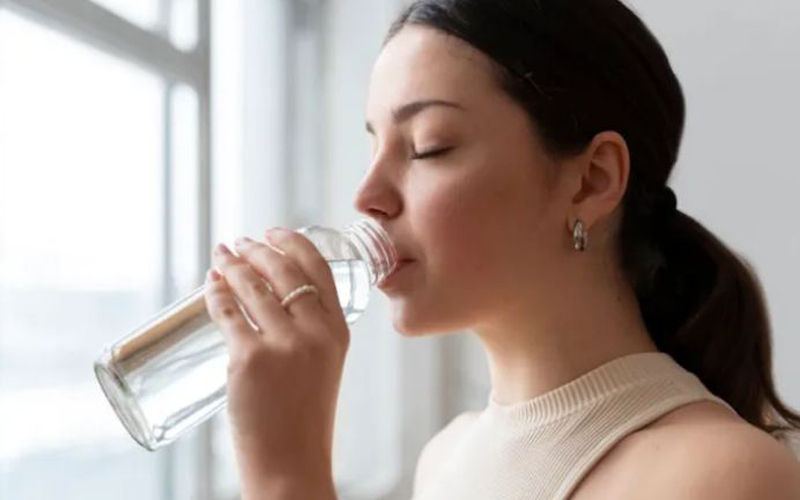 बदलते मौसम में कैसे रखें खुद का ख्याल? काम आएंगे ये जरूरी टिप्स...