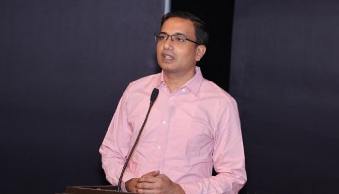Dr. Lokesh M 1
