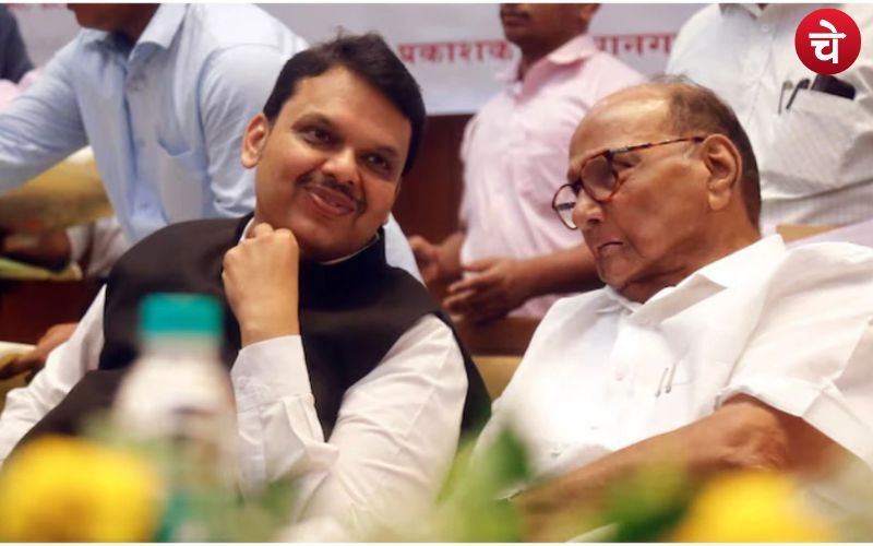 शरद पवार ने संघ की तारीफ की, सीएम ने भी चाणक्य बोला