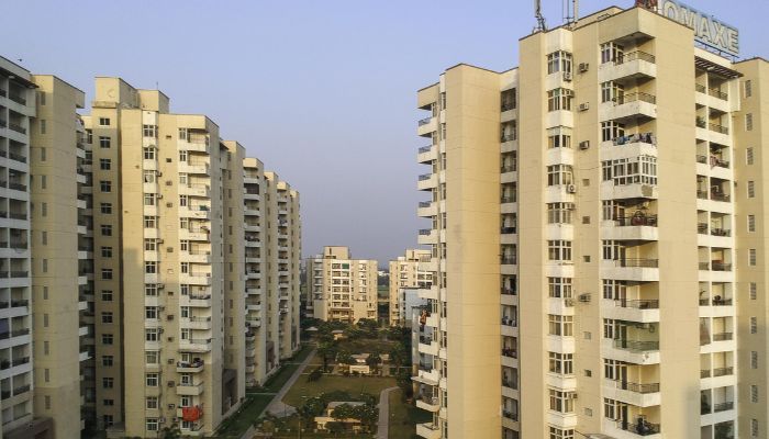नोएडा प्राधिकरण ने 117 सोसाइटी को जारी किए नोटिस, 15 दिनों में...
