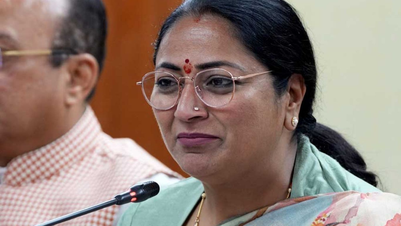 सीएम रेखा गुप्ता को धमकी देने वाला शख्स गिरफ्तार, जांच में हुआ बड़ा खुलासा