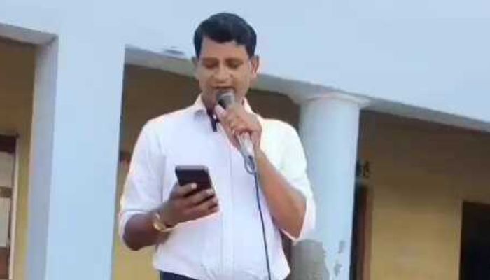 कांवड़ यात्रा पर पढ़ी गई कविता पर मच गया बवाल, कविता वायरल