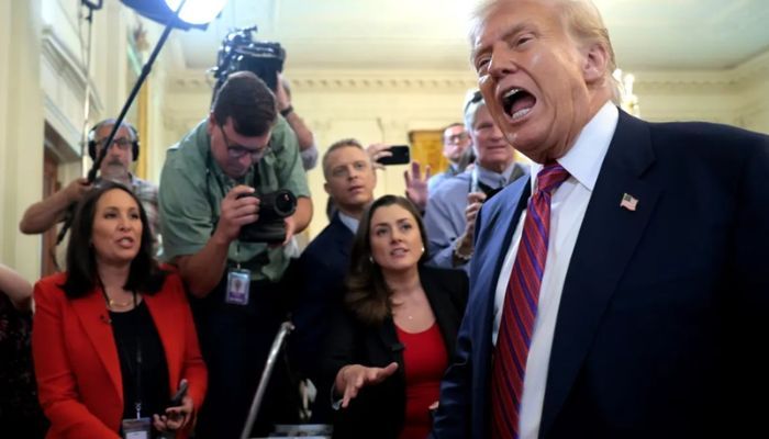 Donald J Trump