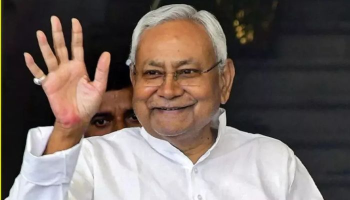 PM मोदी की तरकीब अपनाने लगे नीतीश कुमार, कर दिया बड़ा ऐलान