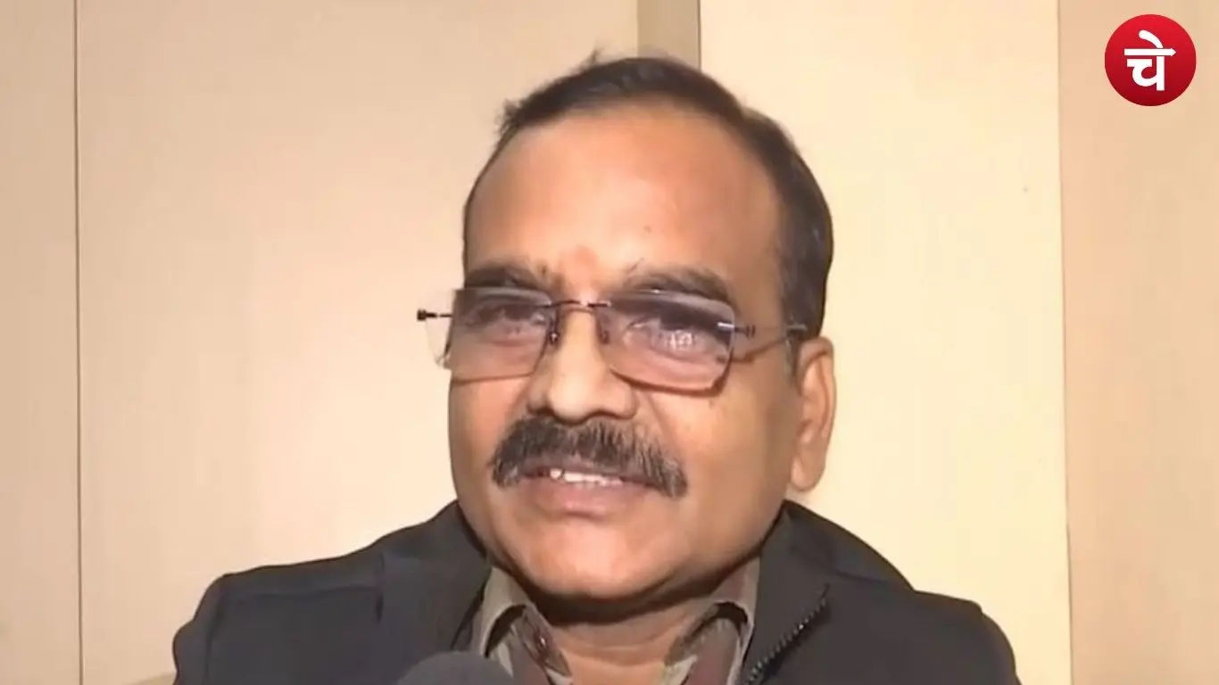 ‘ब्राह्मण की बेटी’ वाले बयान पर घिरे IAS संतोष वर्मा, माफी के बाद भी नहीं थम रहा बवाल