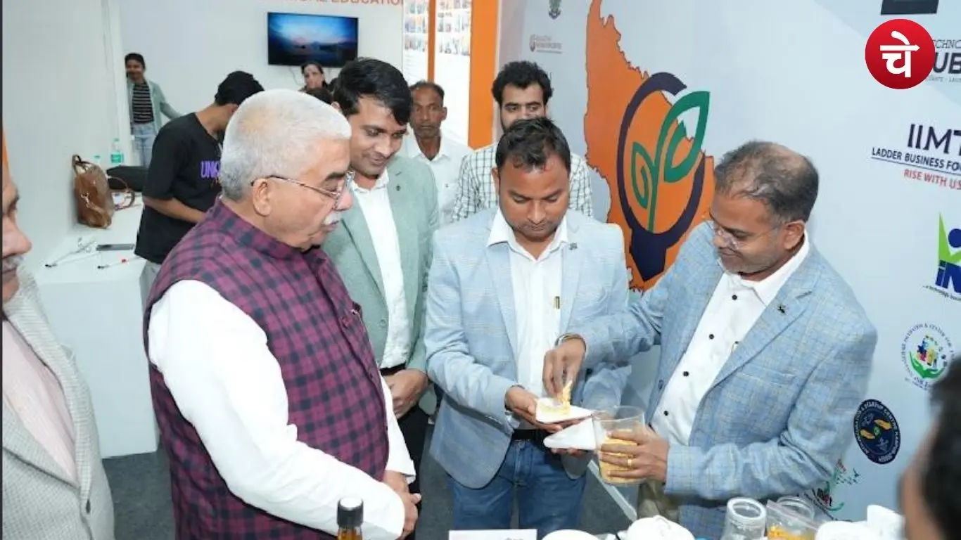 अंतरराष्ट्रीय व्यापार मेला-2025 में उत्तर प्रदेश की धूम,स्टॉलों पर जमकर हुई खरीदारी