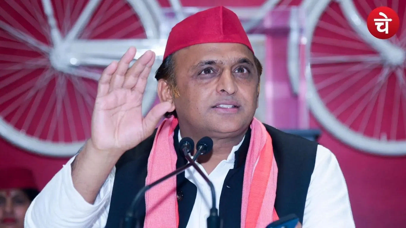 राम मंदिर दर्शन पर उठने वाले सवालों से पहले ही अखिलेश ने बदल दी सियासी चाल
