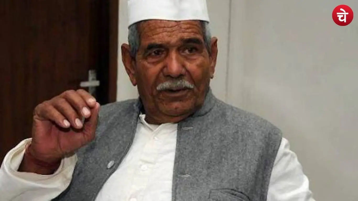 File photo of Chaudhary Mahendra Singh Tikait