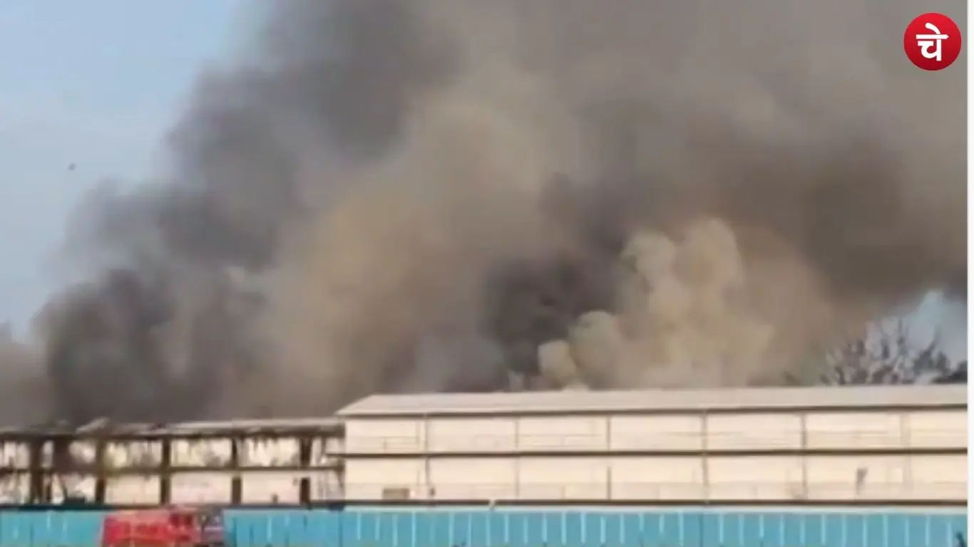 Fire breaks out at Chaudhary Charan Singh Airport's labour camp