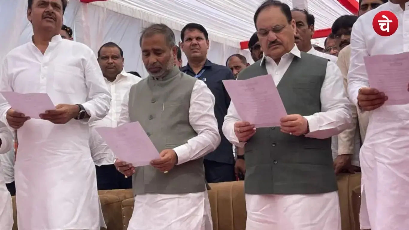 Following the live broadcast of the Prime Minister address at the India Expo Mart, BJP leaders and workers including J.P. Nadda took a pledge to transform India into a developed nation