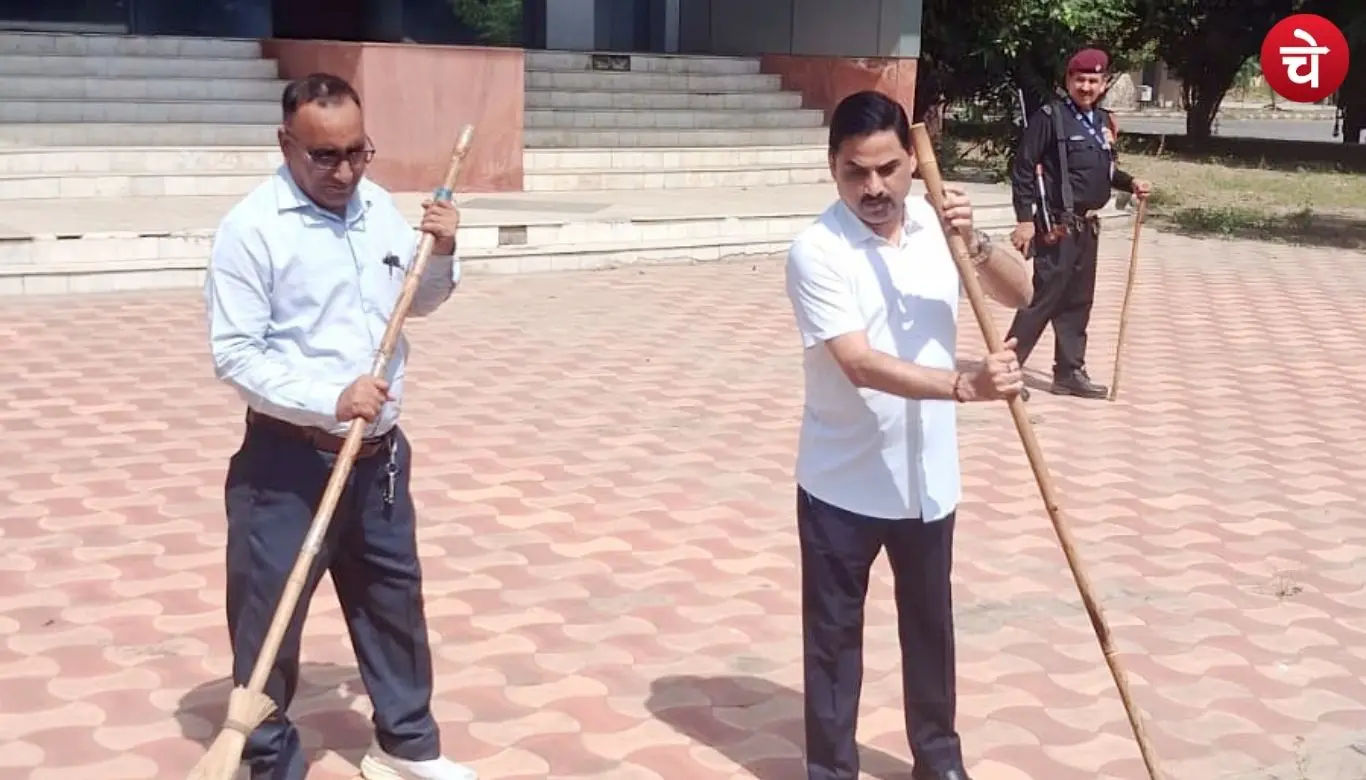 Noida Cleanliness Drive