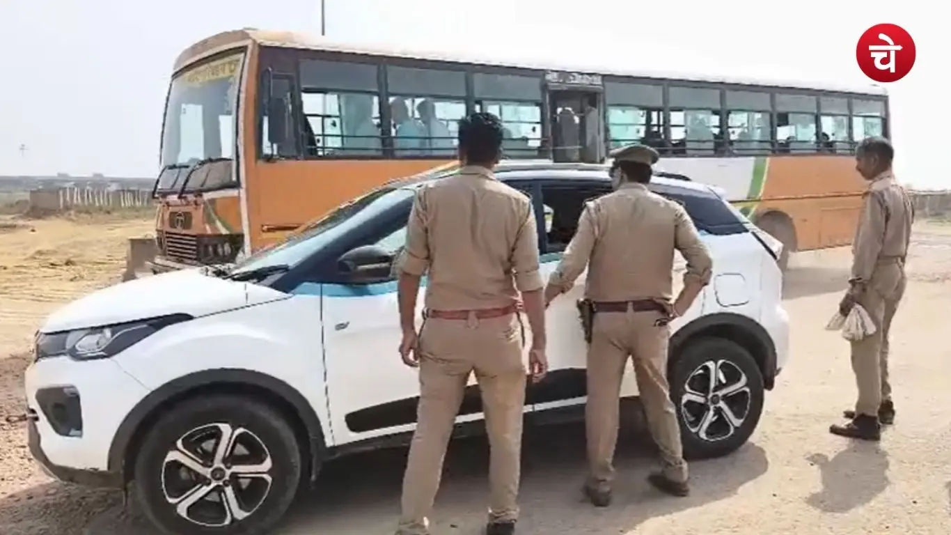 Police on alert at Aligarh's Yamuna Expressway and Tappal Interchange regarding the CJP protest