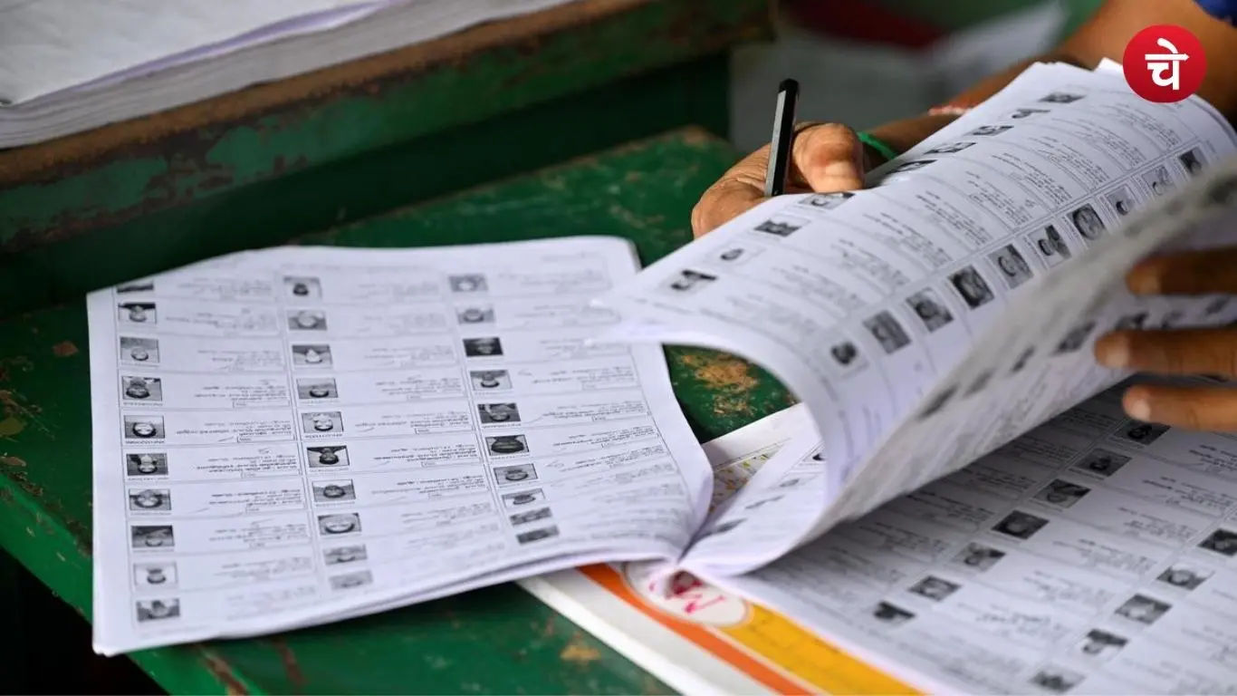 Preparations for a special campaign to enroll eligible citizens in the voter list in Gautam Buddha Nagar