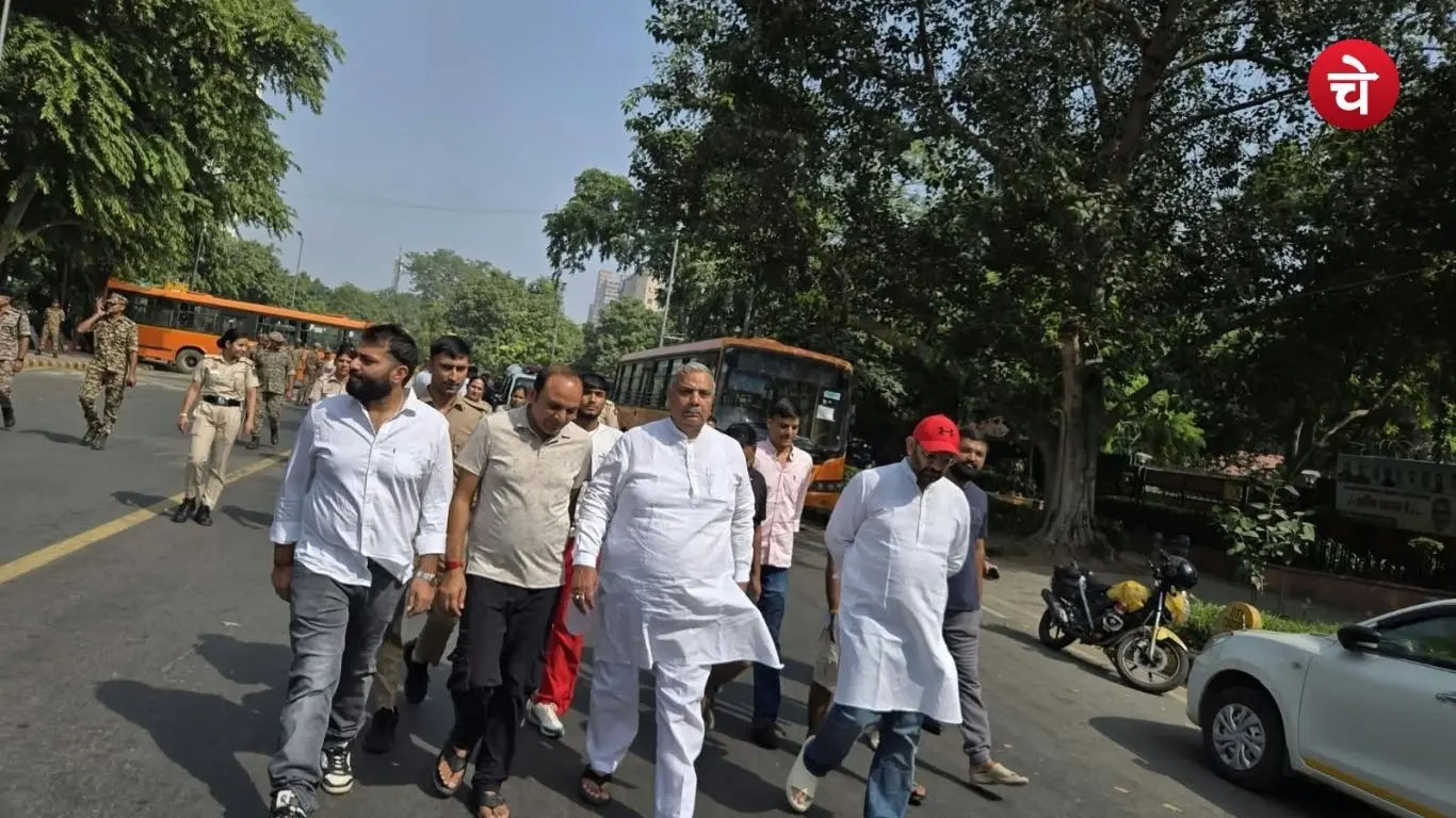 Samajwadi Party MP from Muzaffarnagar, Harendra Malik, and his MLA son, Pankaj Malik