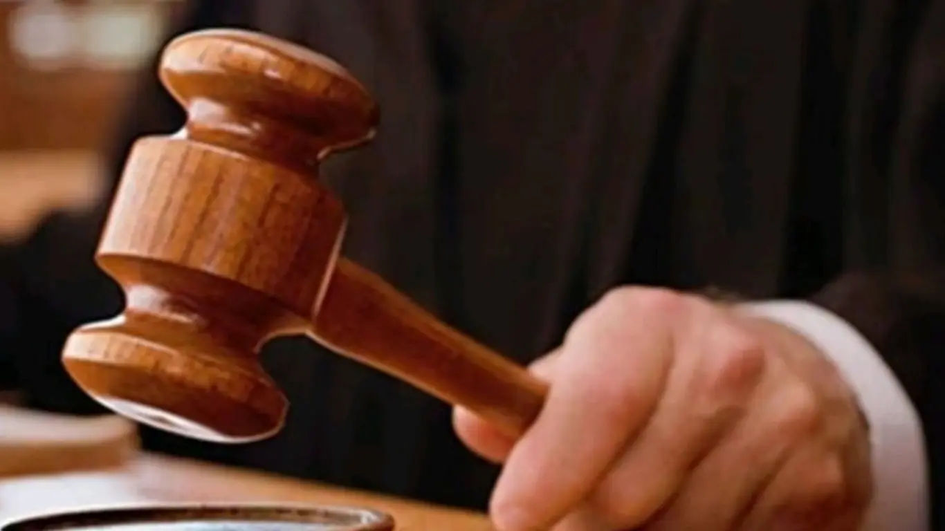 The verdict was delivered following the hearing of a case under the Gangster Act at the Banda court.