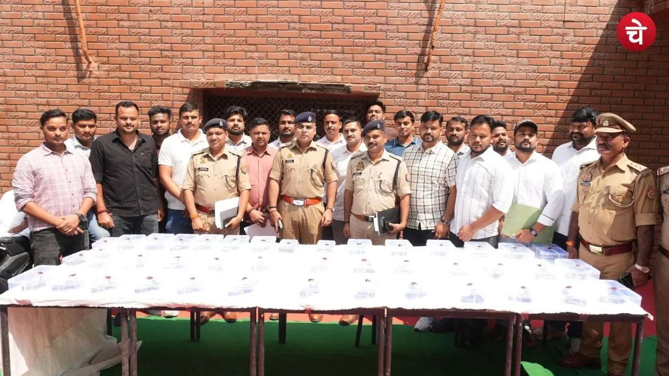 Three accused arrested with a consignment of illegal weapons in a Uttar Pradesh Police operation