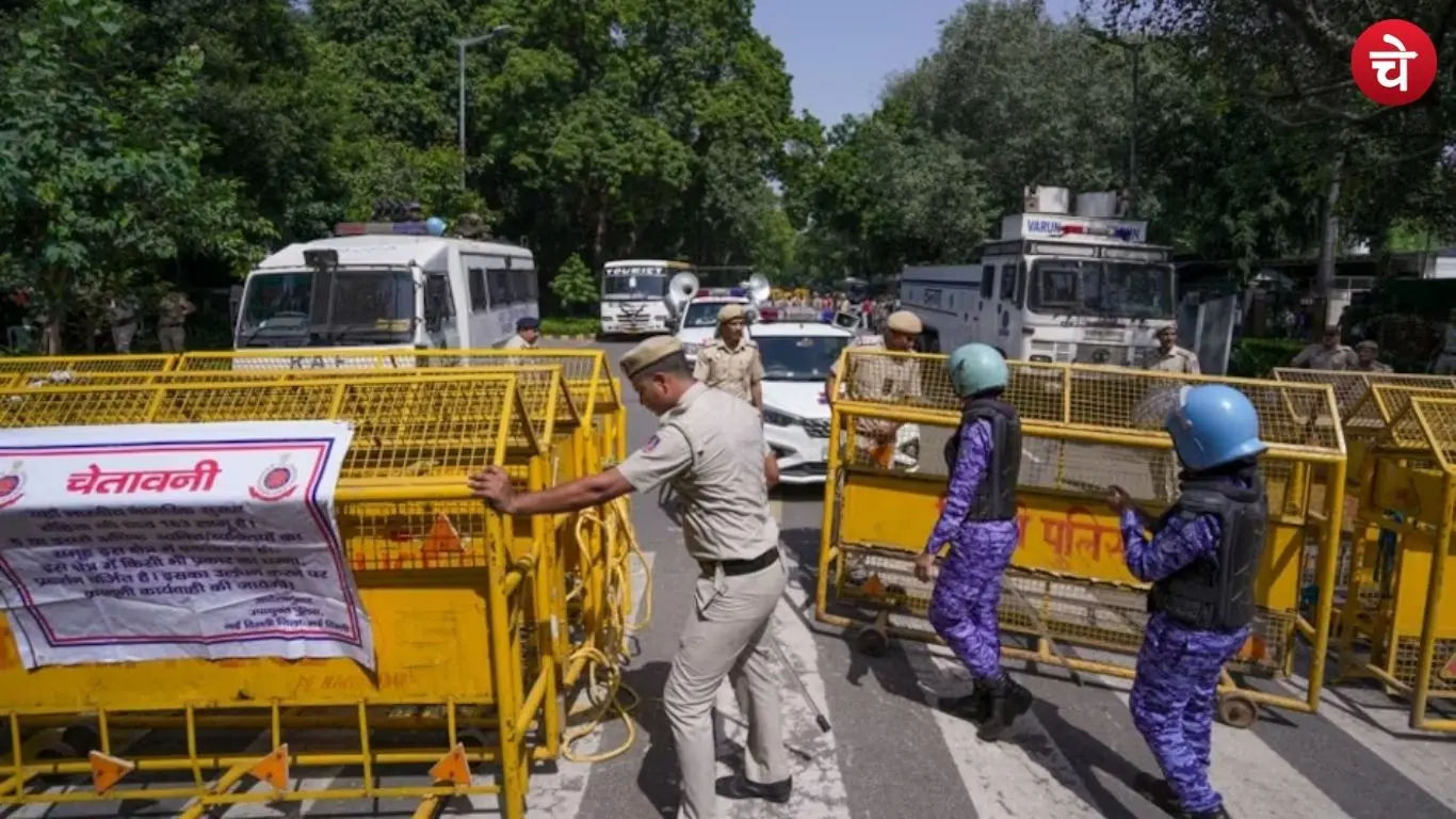 Tight security in Delhi amidst political standoff over SIR