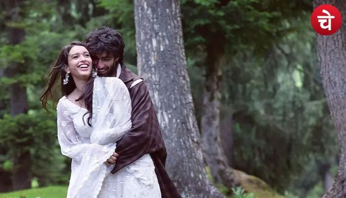 7 Stages of Love: यह आर्टिकल मोहब्बत और इश्क को लेकर बदल देगा आपका नजरिया