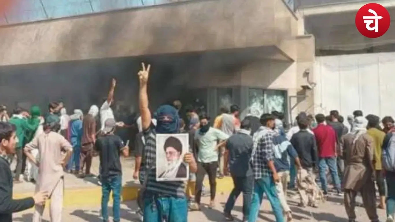 Protesters outside the US Embassy in Karachi