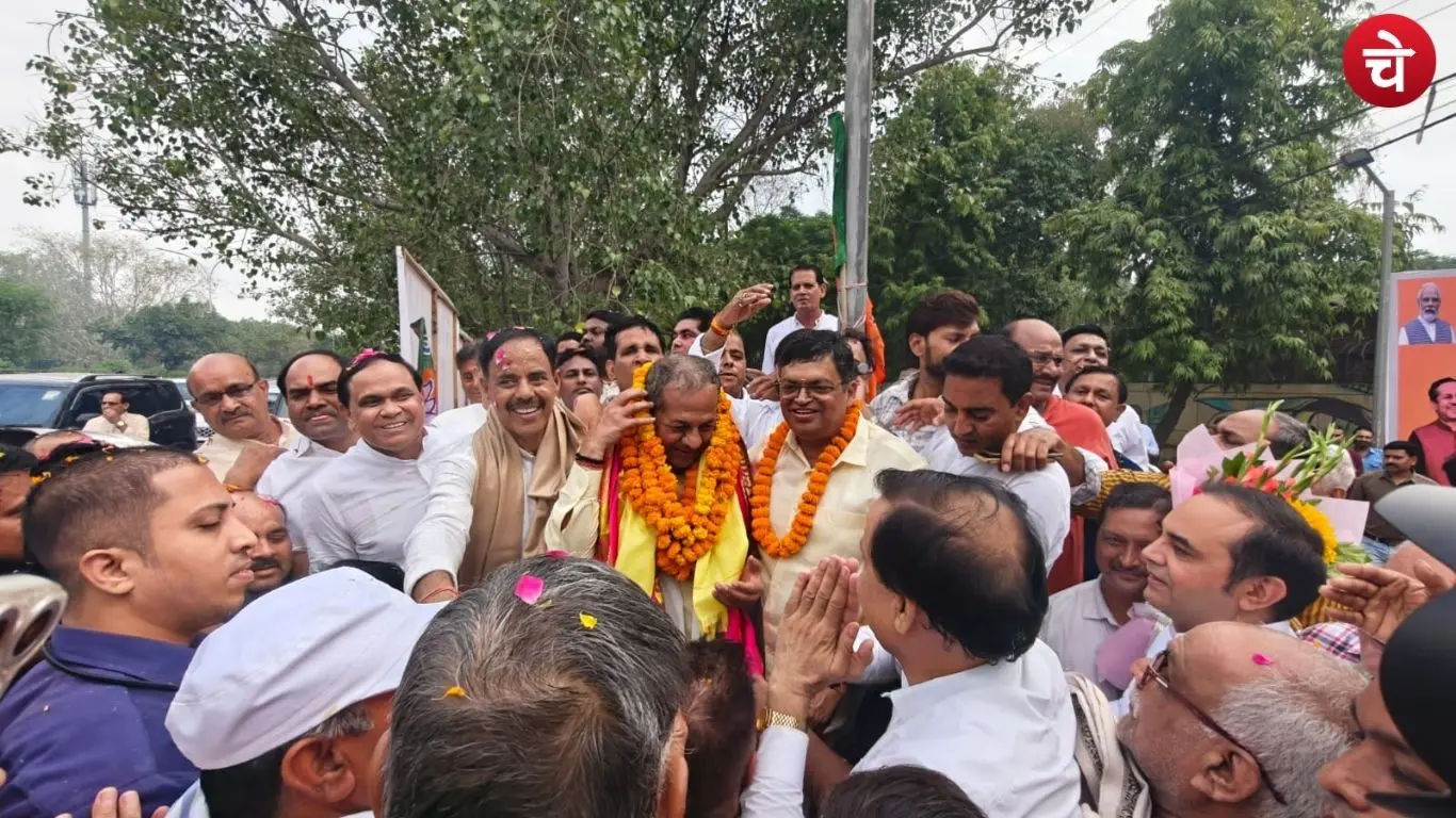 Uttar Pradesh BJP Western President Nawab Singh Nagar Crowd
