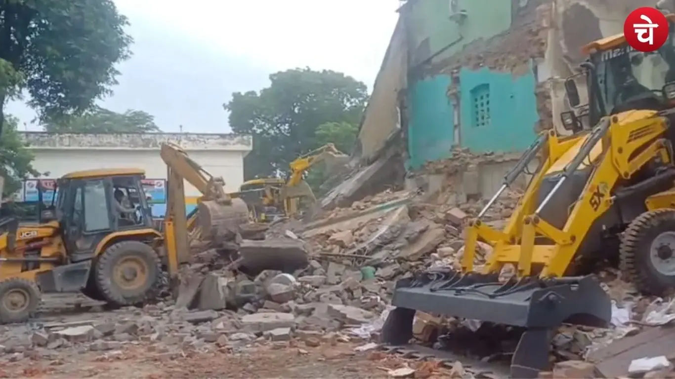 Baba bulldozer rolls over the disputed mosque in the Saharanpur Collectorate complex