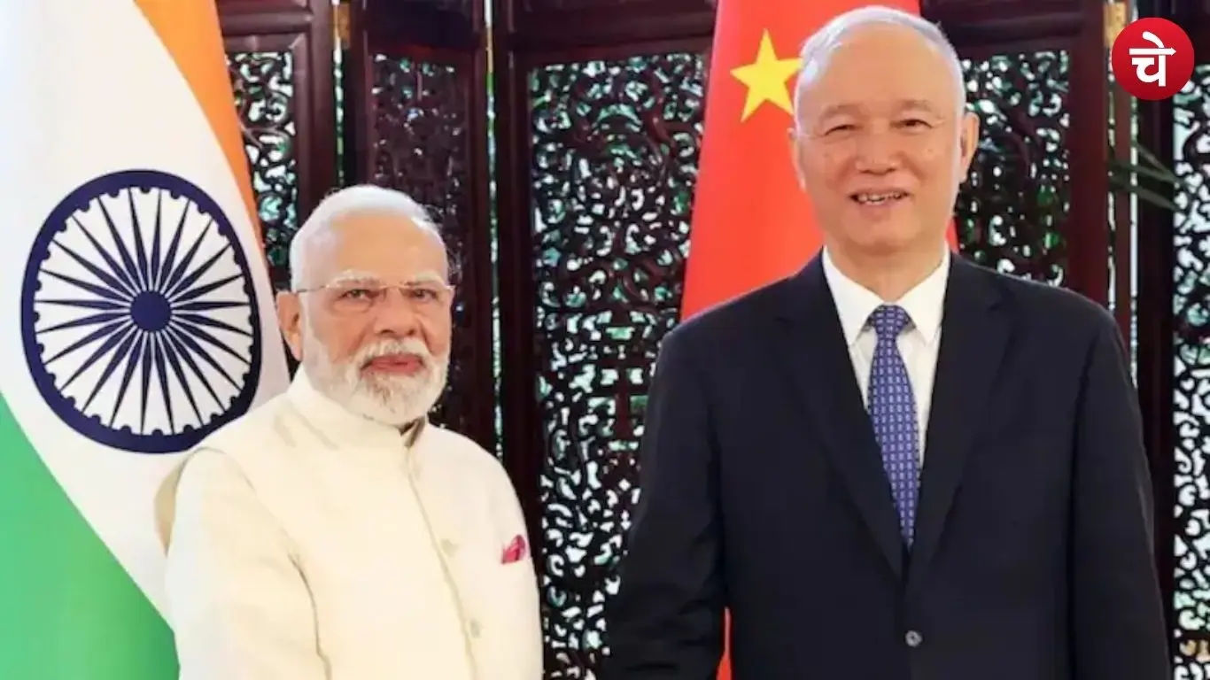 शी जिनपिंग के साथ भारत आए इस खास शख्स की खूब हो रही है चर्चा