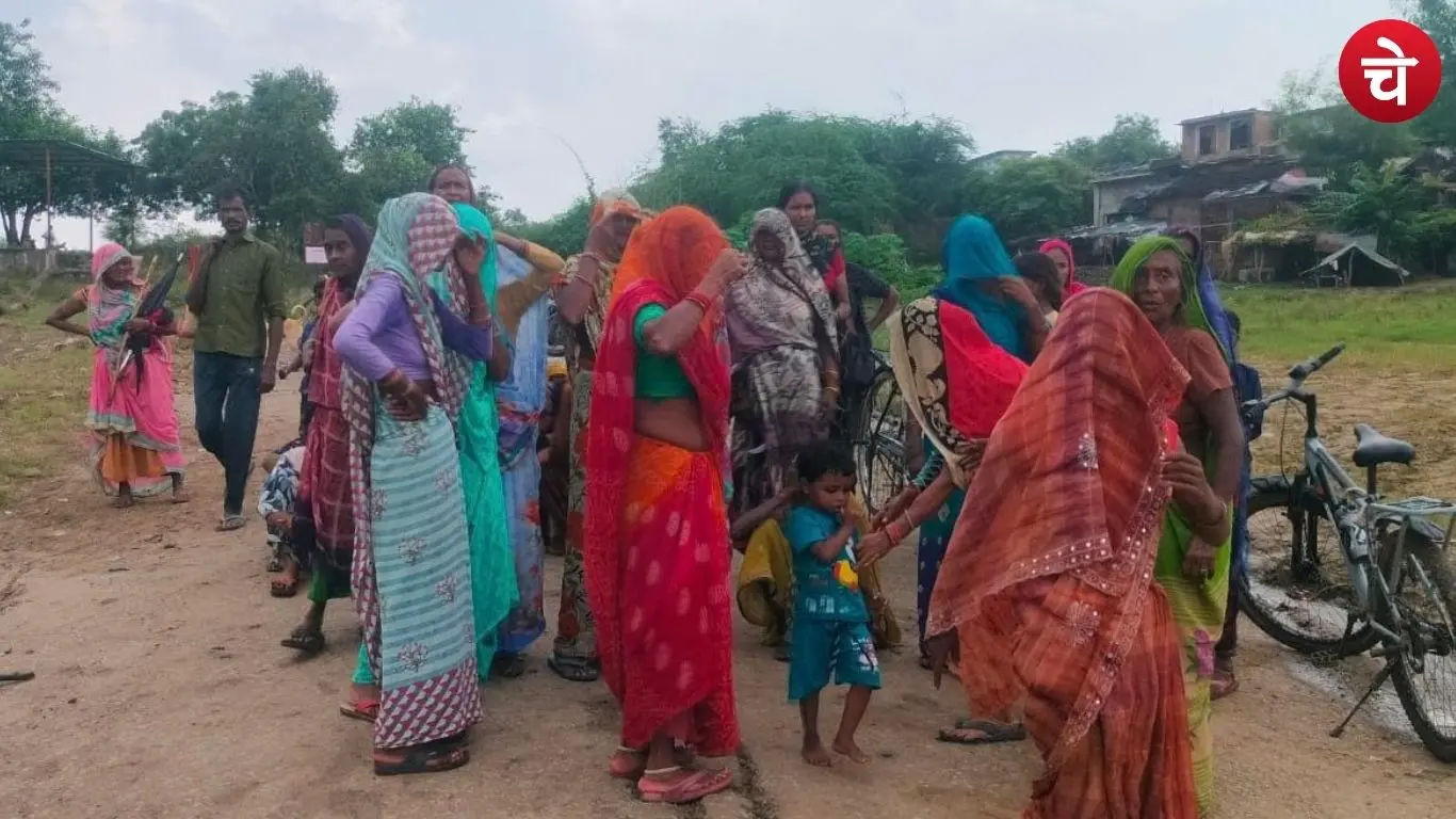 Search continues for the five-year-old child who fell into the Chandrawal River
