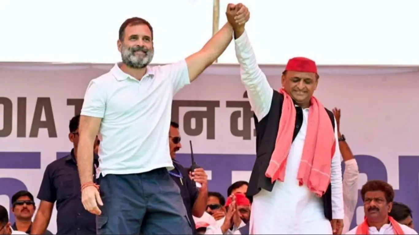 Senior Congress party leader, Lok Sabha MP from Raebareli, and former Chief Minister of UP, Akhilesh Yadav.
